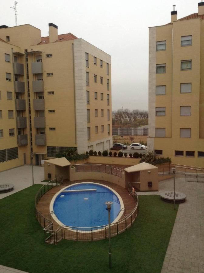 Apartamento Los Lirios Logroño Kültér fotó