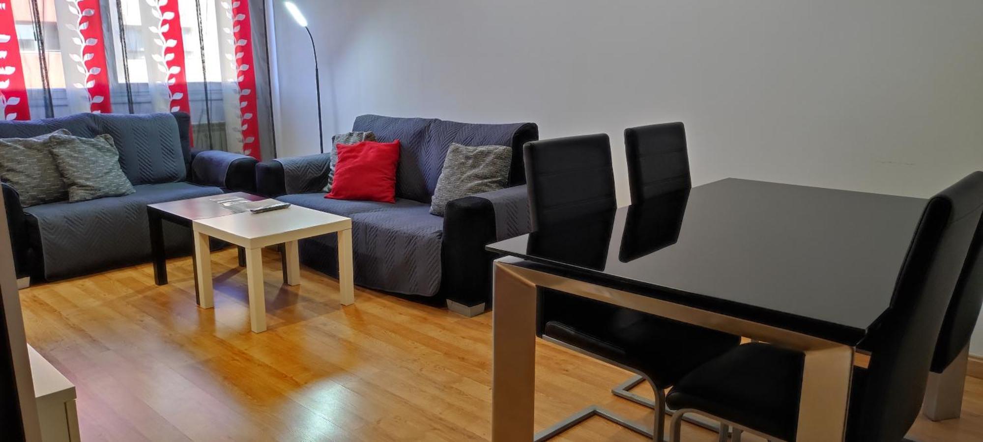 Apartamento Los Lirios Logroño Kültér fotó